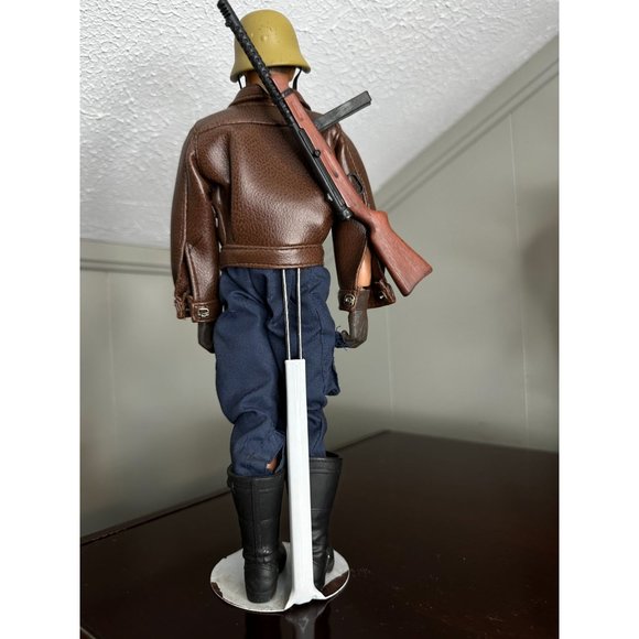 Military Man 1998 Brown Jacket Boots Helmet Rifle Stand 21st Century Toy - Picture 4 of 5